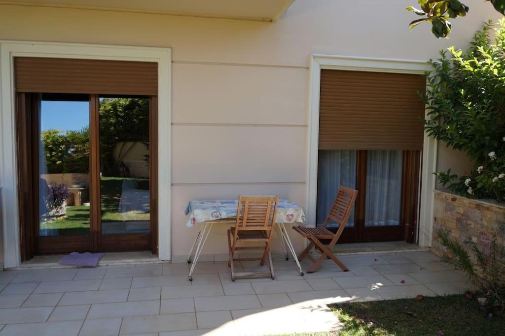Apartment With A Garden, Bbq, Swimming Pool And Jacuzzi Dhráfi Dış mekan fotoğraf