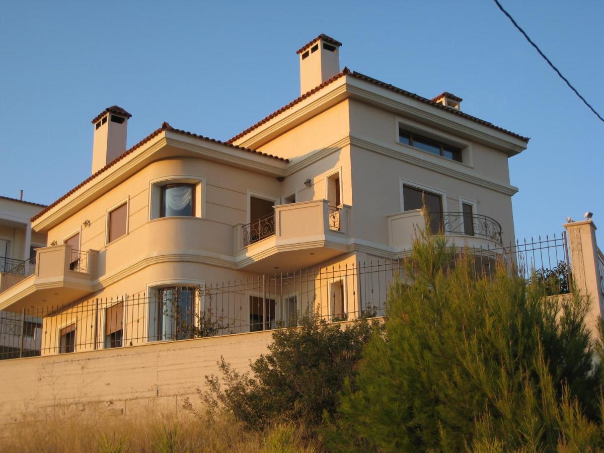 Apartment With A Garden, Bbq, Swimming Pool And Jacuzzi Dhráfi Dış mekan fotoğraf